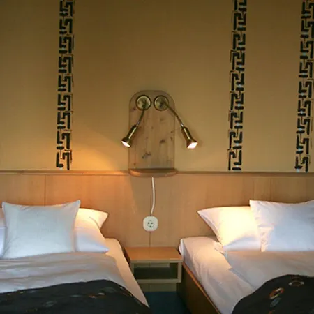 Wagners Schoenblick, C&c Und Vertrieb Gmbh 3*