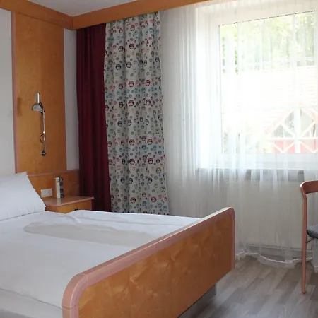 Wagners Schoenblick, C&c Und Vertrieb Gmbh 3*