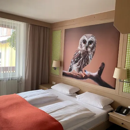 Wagners Schoenblick, C&c Und Vertrieb Gmbh 3*