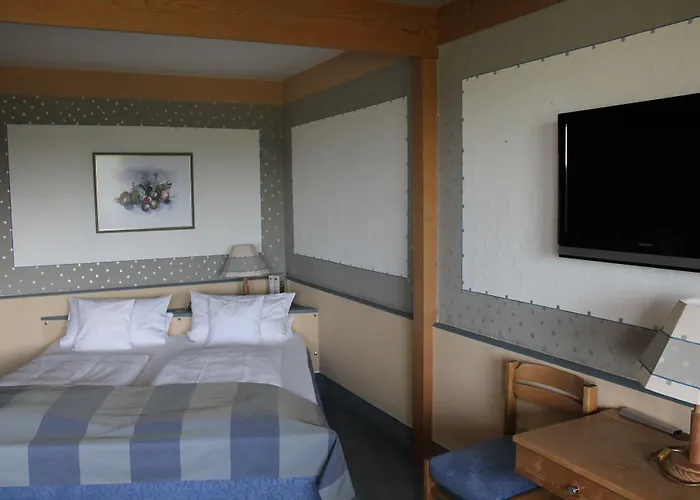 Отель Wagners Schoenblick, C&c Und Vertrieb Gmbh 3*